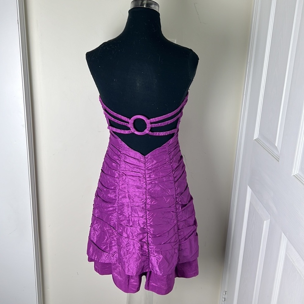 Le Chateau  Detailed Back Jewel Tone Ruched Dress Size Small